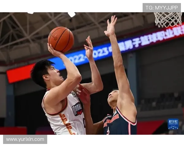 CBA精彩对决广东队迎战同曦队全力争胜展现篮球魅力